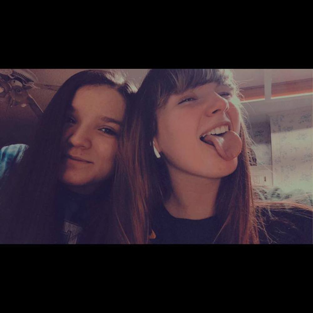 Meet your Posher, Laci